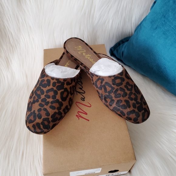 Matisse Shoes - NEW Matisse Zip-It Dark Brown Leopard Mules
